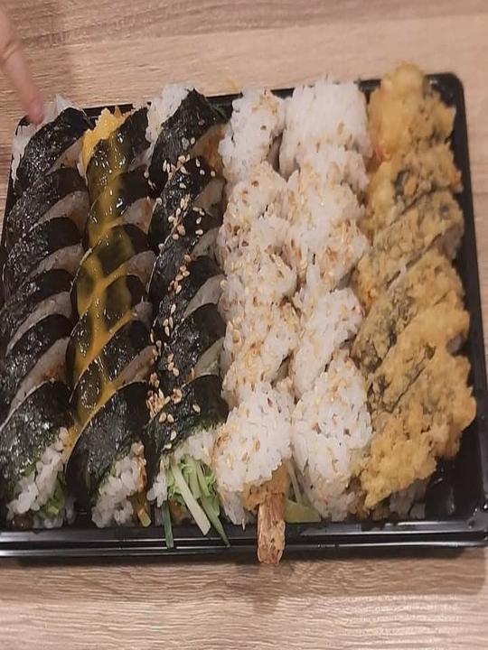 Na Sushi und Nudelbar